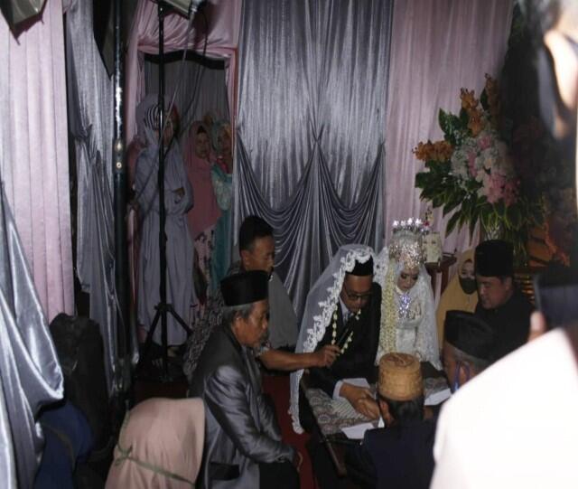 Bukti Cinta itu bukan "I Love You" tapi "Qobiltu Nikaha Wa Tazwijaha"