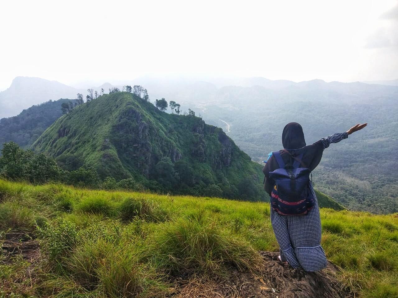 Bukit Besak Lahat 640 Mdpl
