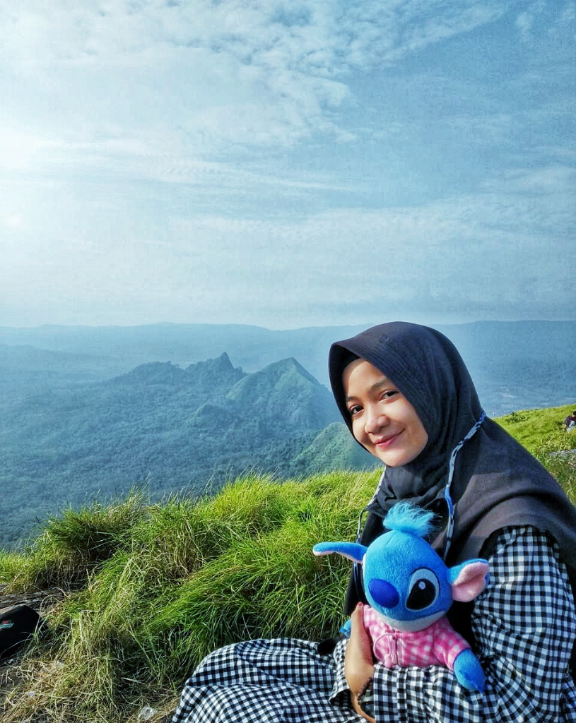 Bukit Besak Lahat 640 Mdpl