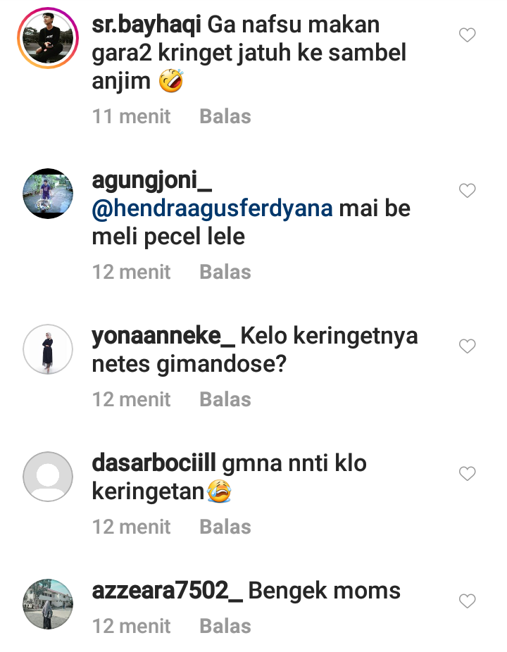 Viral Penjual Pecel Lele Atletis Telanjang Dada, Netijen : Awas Keringatnya Netes!