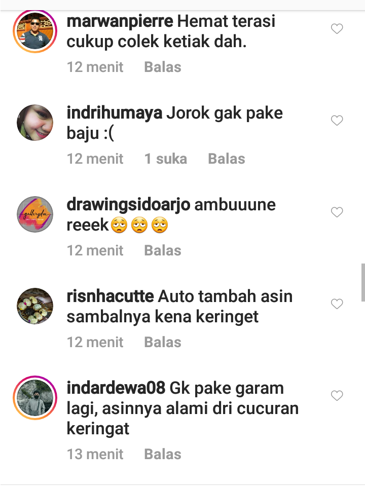 Viral Penjual Pecel Lele Atletis Telanjang Dada, Netijen : Awas Keringatnya Netes!