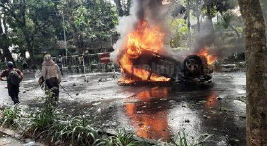 Hindari Lokasi Demo Jika Mobil Tak Pakai Asuransi