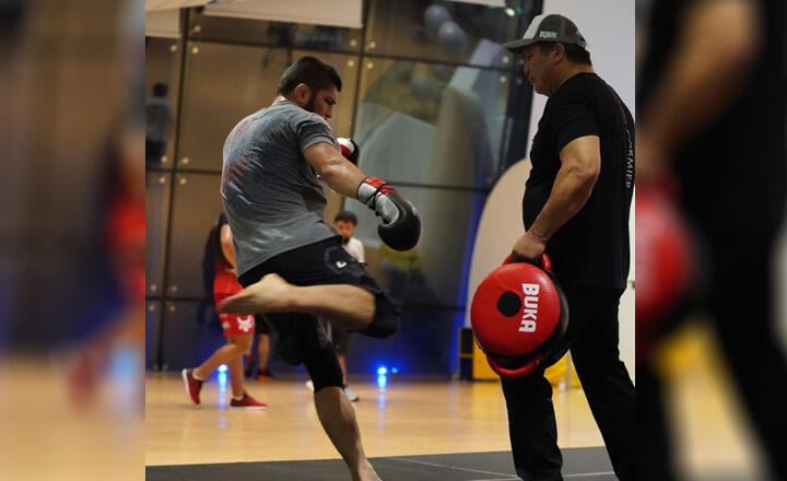 Javier Mendez Waspadai Tendangan Kaki Gaethje Saat Bertarung Dengan Khabib Nurmagomedov Kapten Kaskus Sportainment