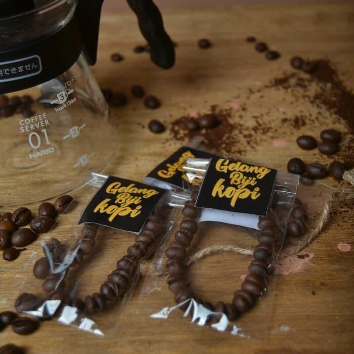 Gelang Kopi, Bisnis Baru Olahan Kopi. Kaya Apa ya Bentuknya?