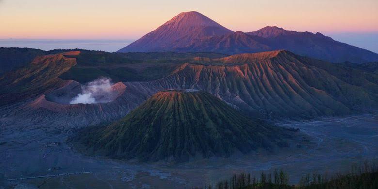 &#91;COC Reg. Bromo&#93; Pesona Bromo, Hipnotis Mata dan Sumber Inspirasi Para Penulis Naskah