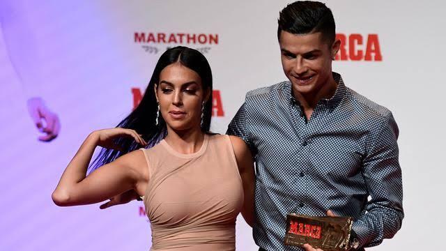 Cristiano Ronaldo Dinyatakan Positif Covid 19 !!!!!!
