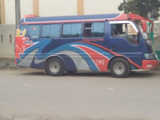 Mobil Jumbo Tabrak Gadis Cantik Ini Di Idi, Aceh Timur