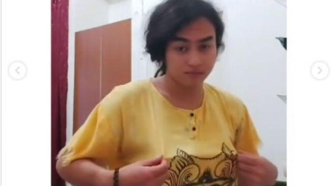 Pesona Foto-foto Aduhai Bambang Ramadhan, Cowok Cantik Viral Berwajah Manis