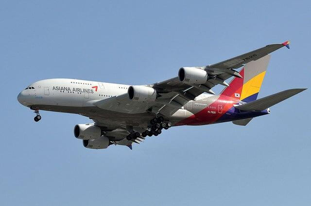 MASKAPAI
TERPAKSA MENERBANGKAN PESAWAT AIRBUS A380 KOSONG BERPUTAR-PUTAR,