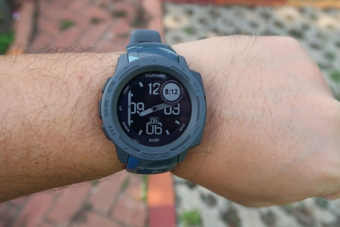 Review Garmin Instinct Solar Surf Edition
