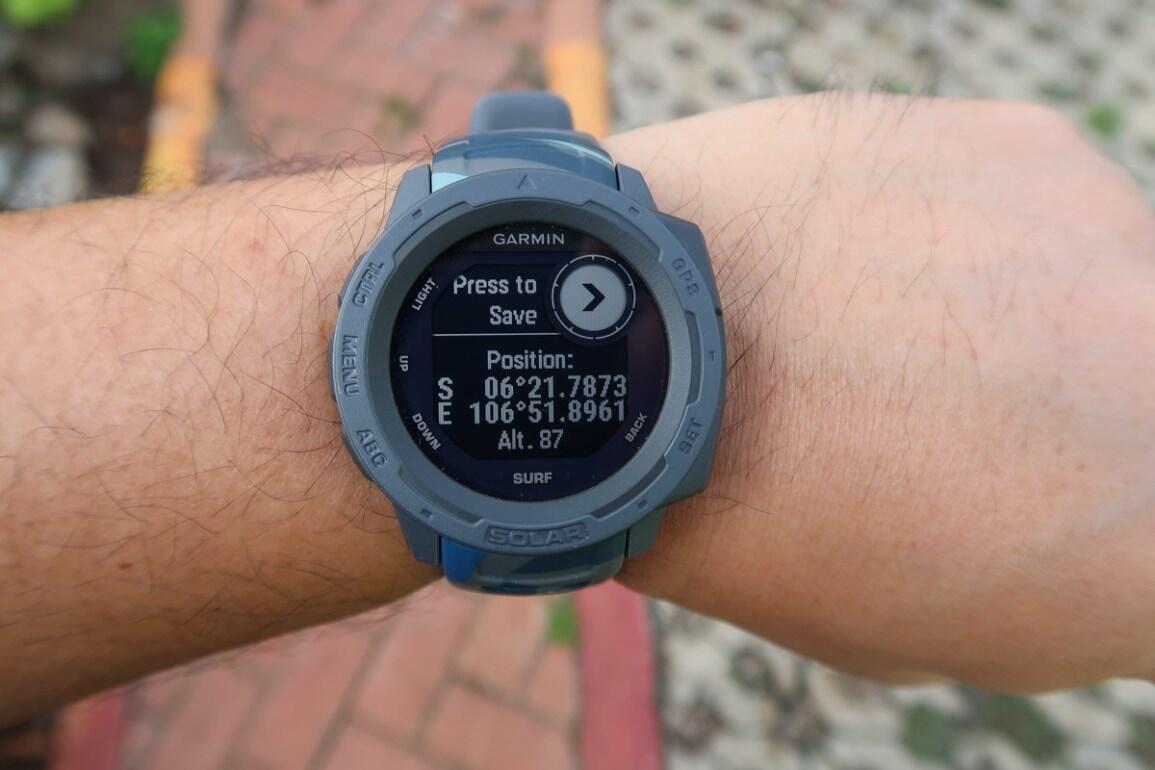 Review Garmin Instinct Solar Surf Edition