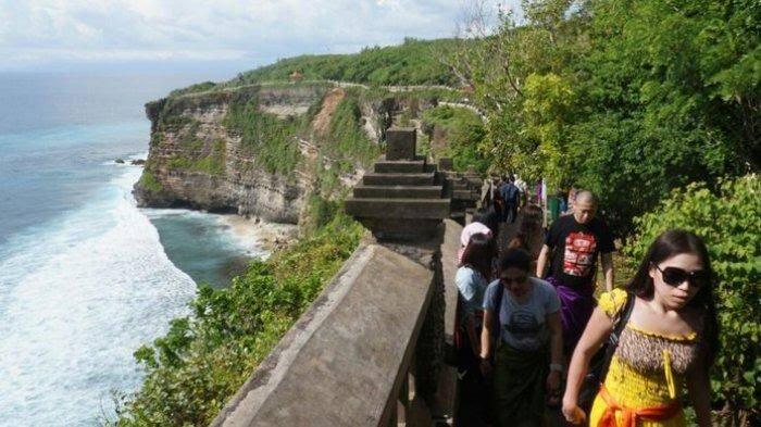 Pesona Indonesia Ada Di Uluwatu!