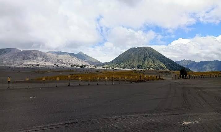 &#91;Coc Reg. Bromo&#93; Merenung Di Kaki Gunung Bromo, Memberikan Kesan Yang Tak Terlupakan