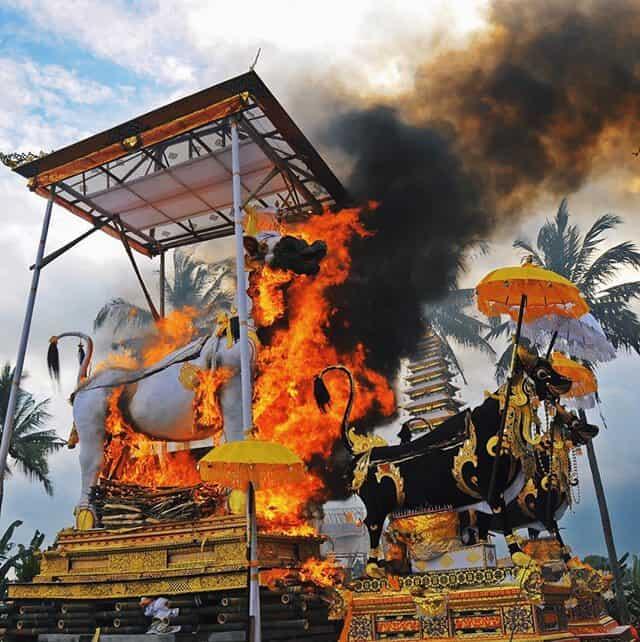 &#91;COC Reg. Bali&#93; 8 Keunikan yang Menjadi Ciri Khas Tradisi dan Budaya Pulau Bali