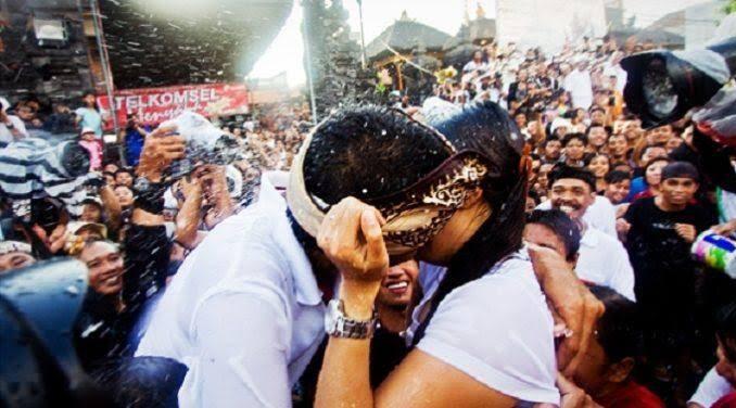 &#91;COC Reg. Bali&#93; 8 Keunikan yang Menjadi Ciri Khas Tradisi dan Budaya Pulau Bali