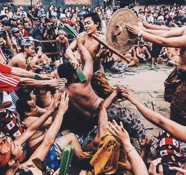 &#91;COC Reg. Bali&#93; 8 Keunikan yang Menjadi Ciri Khas Tradisi dan Budaya Pulau Bali
