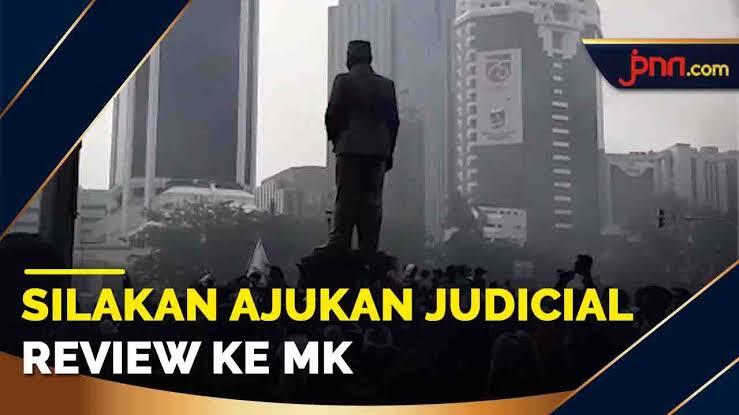 Draft Final UU Cipta Kerja Yang Berubah-Ubah, Apa Yang Akan Terjadi?