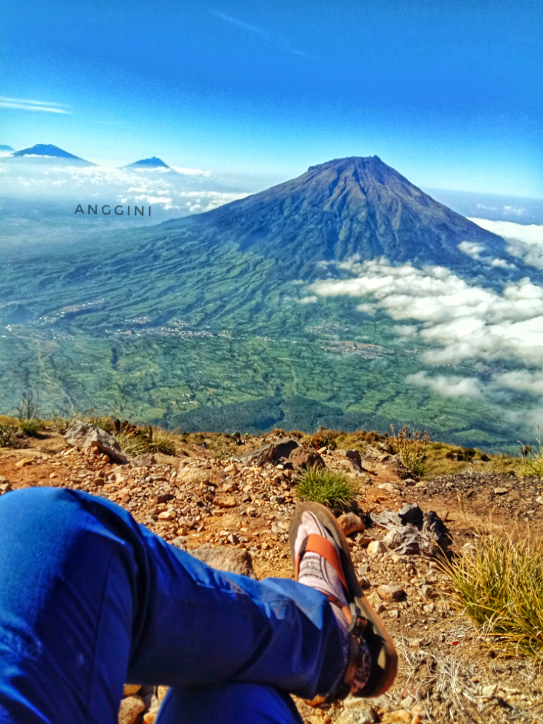 Cerah Nya Sindoro 3153 Mdpl π