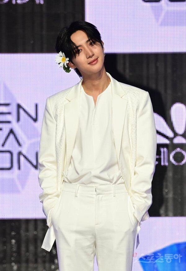 Hui ‘PENTAGON’ akan Segera Jalani Wajib Militer