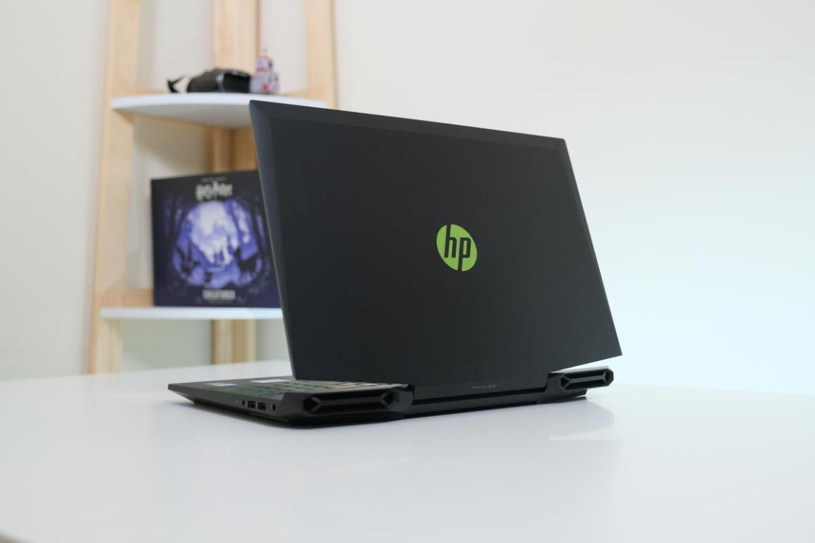 Review HP Pavilion Gaming 15-DK1064TX (Intel Core i5-10300H + Nvidia RTX 2060 Max-Q)