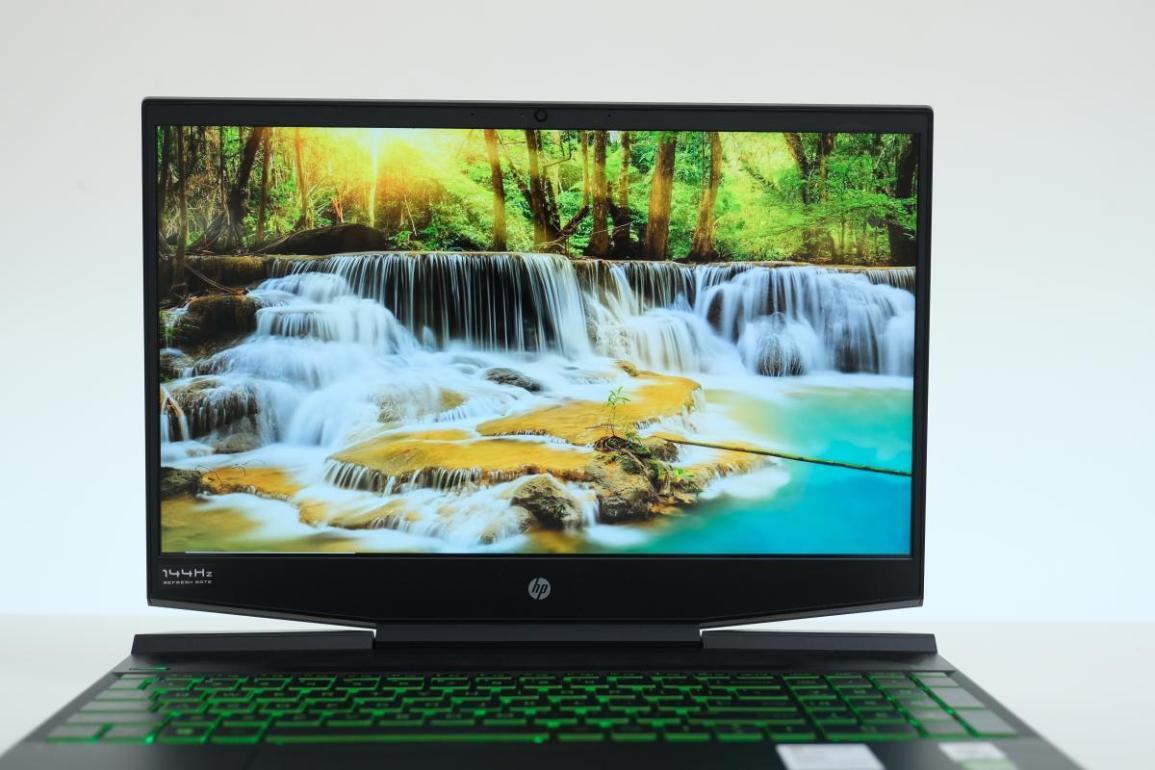 Review HP Pavilion Gaming 15-DK1064TX (Intel Core i5-10300H + Nvidia RTX 2060 Max-Q)