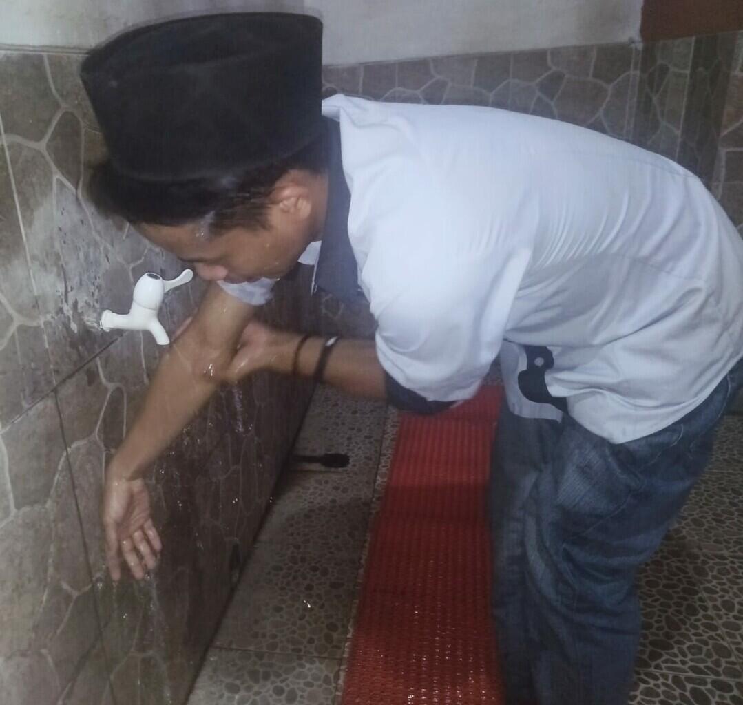 Pentingnya Bersuci Sebelum Ibadah