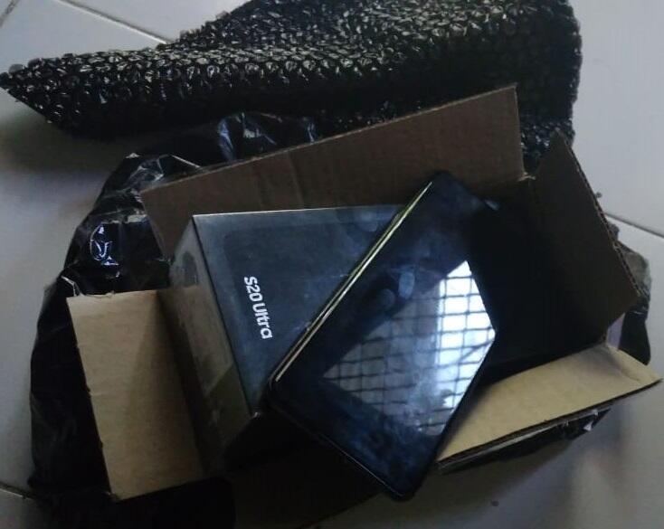 Iphone 11 pro max 512GB ibox Gold