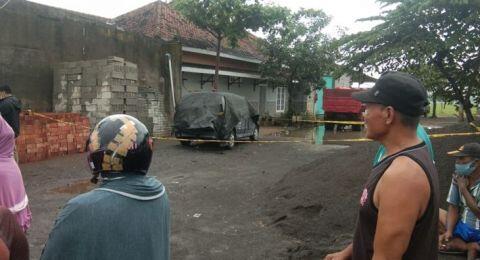Ada Mayat Kerabat Jokowi di Dalam Mobil, Warga: Seperti Sengaja Dibakar