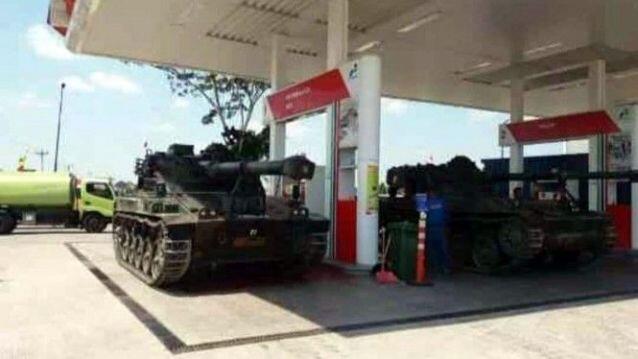Viral Tank Perang TNI Isi Bensin di SPBU