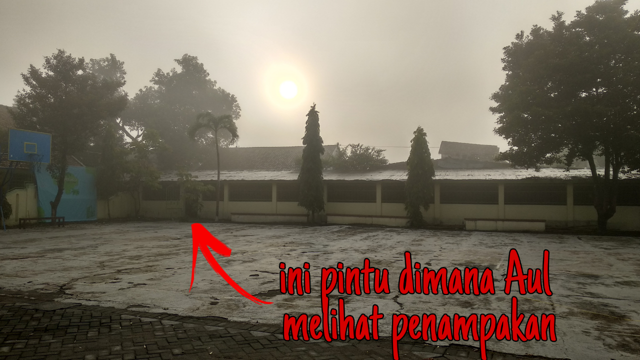 Malamku Di Tempat Parkir Sekolah