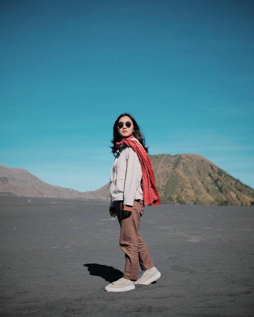 &#91;Coc Reg. Bromo&#93; 8 Spot Foto Terbaik Di Bromo, Makin Kece Dengan Gaya Ini