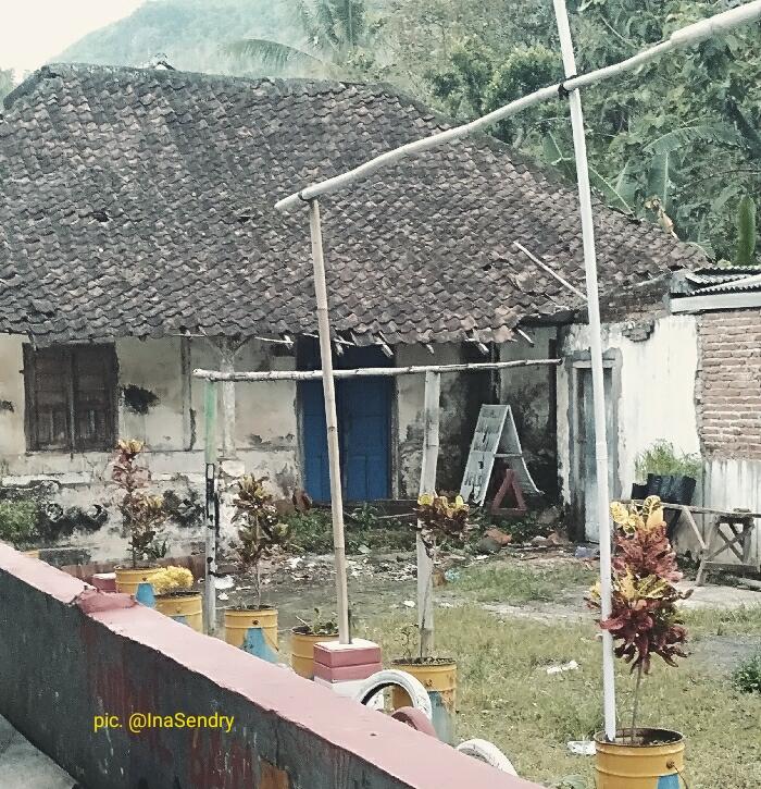 Teror Kuntilanak di Rumah Kontrakan