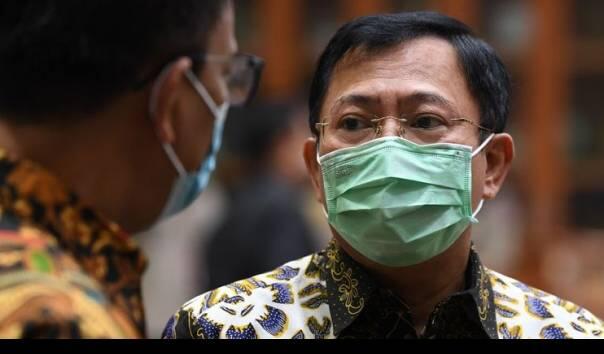 IDI Surati Menkes Terawan, Minta Tak Tergesa-gesa Suntik Vaksin Corona ke Masyarakat