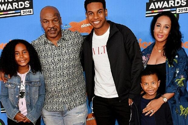 Ternyata, Anak Mike Tyson Tidak Setuju Bapaknya Naik Ring Lagi