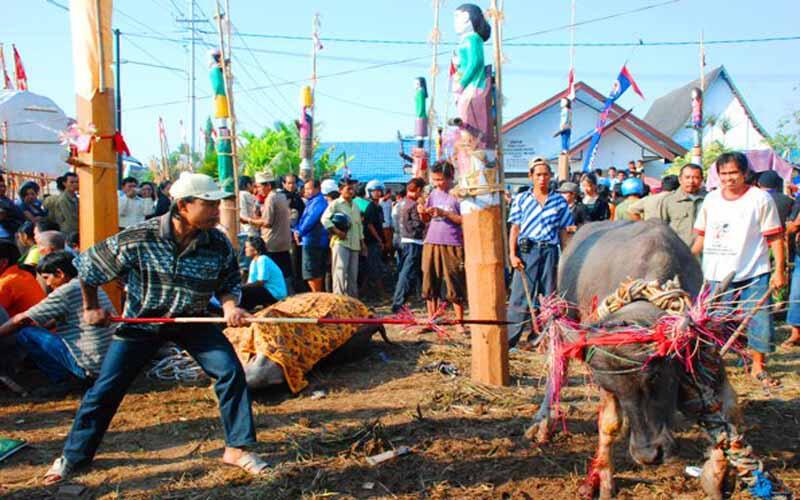 &#91; COC Reg. KalTeng &#93; Upacara Sakral Terbesar dalam Suku Dayak &quot;TIWAH&quot;
