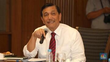 Sua Menlu China yang Sudah Divaksin, Luhut: Kita Kayak Alien!