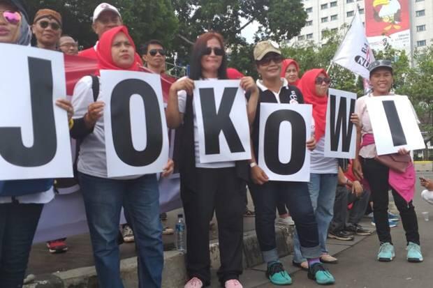 Relawan Tak Etis Intervensi Presiden Jokowi untuk Urusan Kabinet
