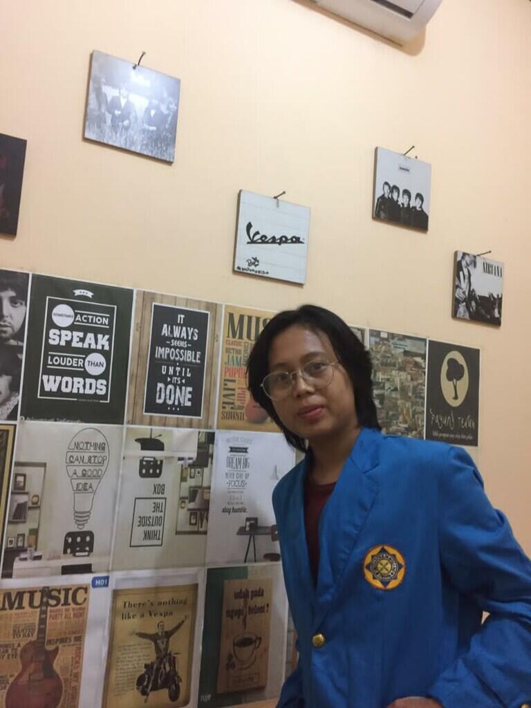 Menjalani ekonomi di tengah wabah pandemi virus covid-19