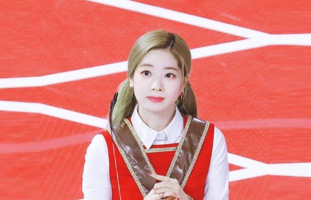 Gaya Kayang Anti mainstream Dahyun 'Twice' Ini Serem Tapi Keren