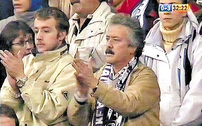 Legenda Sepakbola yang mendapat STANDING OVATION dari lawannya, kok bisa?