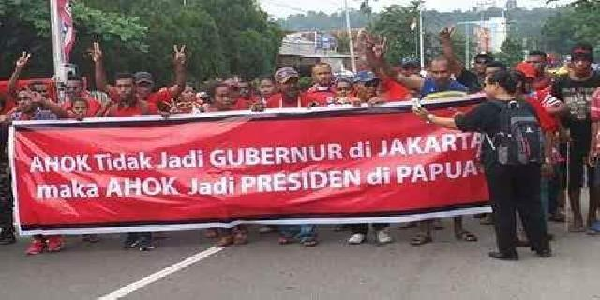 Muncul Negara Federal Papua Barat, Jokowi Diminta Tarik Seluruh Pasukan Militer