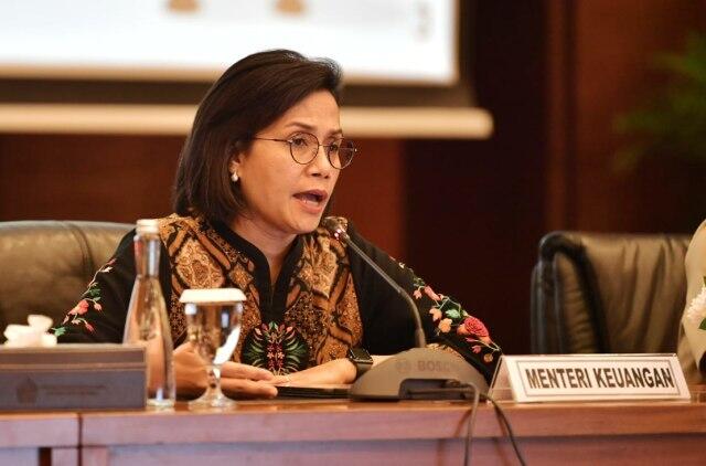 Sri Mulyani: Upah Minimum Tetap di 2021 Agar Perusahaan Tak PHK Karyawan