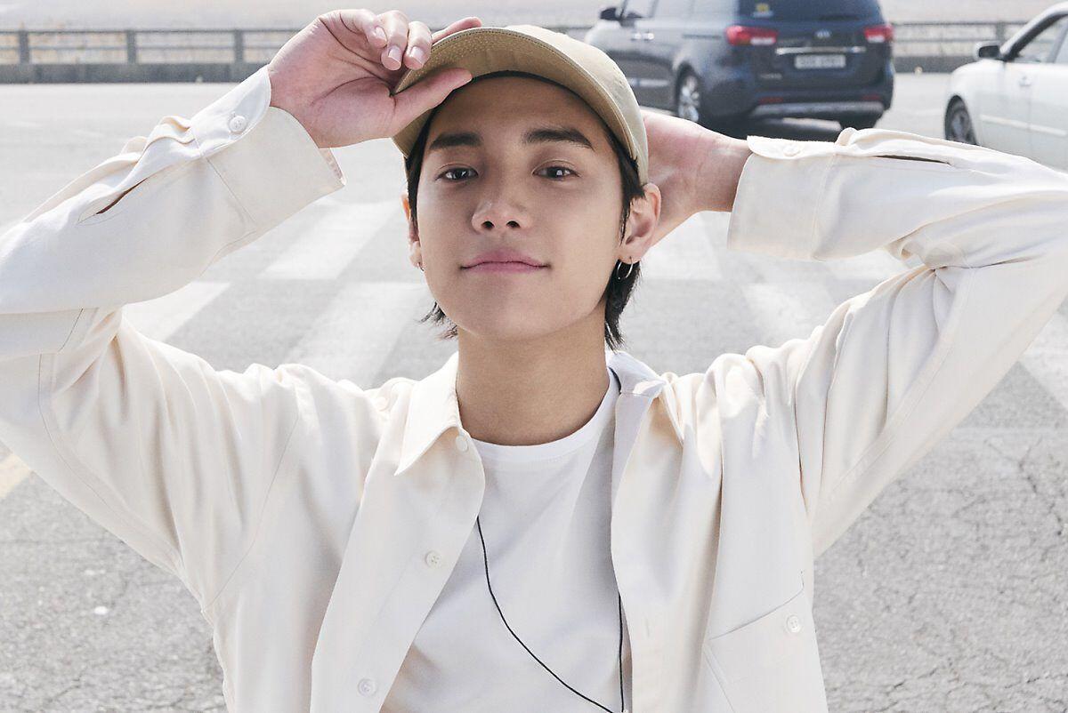 Gak Cuma Jago Ngerap, 5 Rapper Ini Juga Berwajah Tampan Menawan