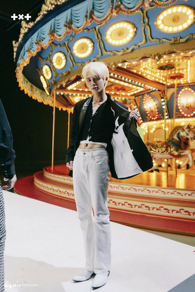 Nggak Mau Bikin Fans Khawatir, Taehyun 'TXT' Klarifikasi Sendiri Soal Cederanya