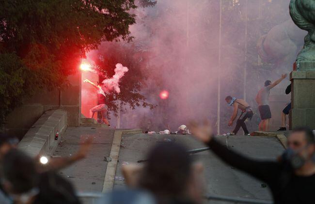 Demo Rusuh Di Italia, Dari Anti Masker Hingga Pembatasan Jam Malam