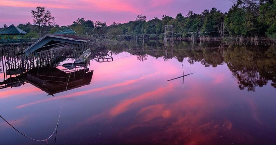 &#91;Coc Reg. KalTeng&#93; Danau Tahai! Danau Air Merah Cantik Yang Memanjakan Mata!