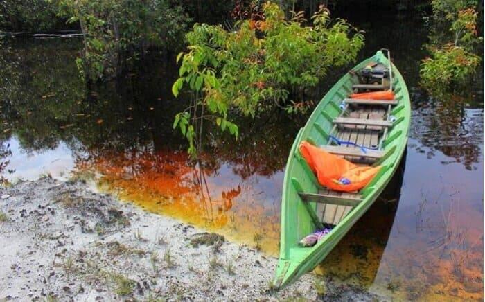 &#91;Coc Reg. KalTeng&#93; Danau Tahai! Danau Air Merah Cantik Yang Memanjakan Mata!