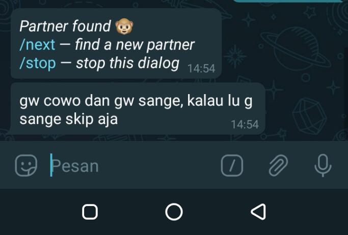 KELUH KESAH BERMAIN ANONYMOUS CHAT BOT