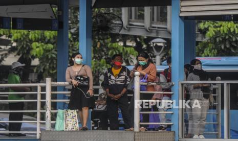 Pengamat: MRT Eranya Foke-Jokowi, LRT Ahok, Anies Belum Ada