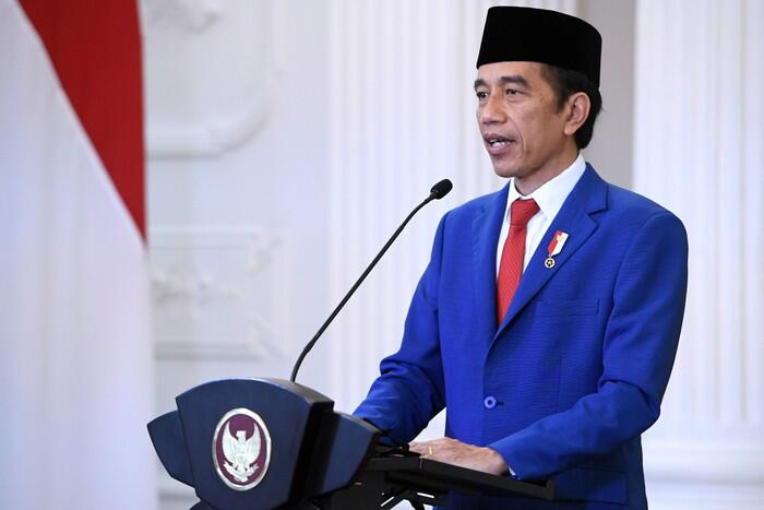 Jokowi Resmi Teken UU Cipta Kerja